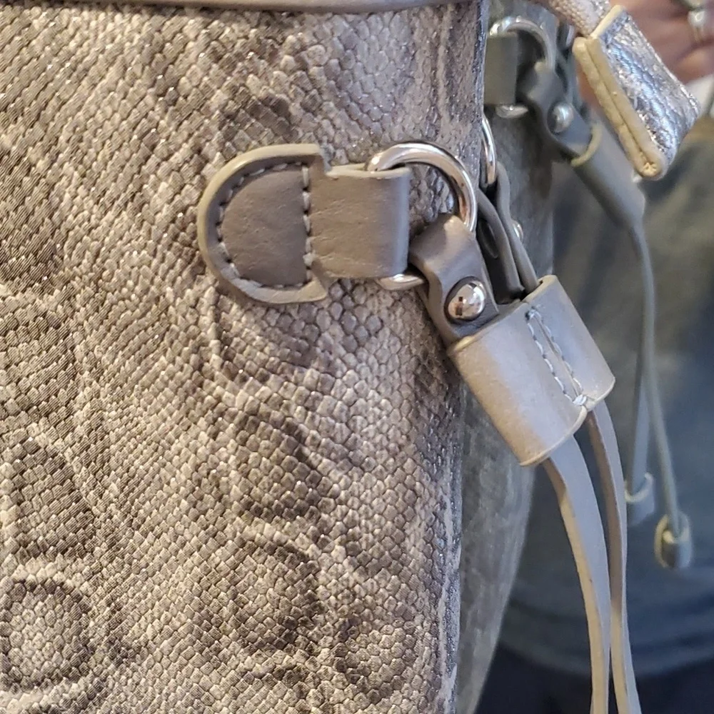 Simply Southern Snake Print Tote Bag (37)